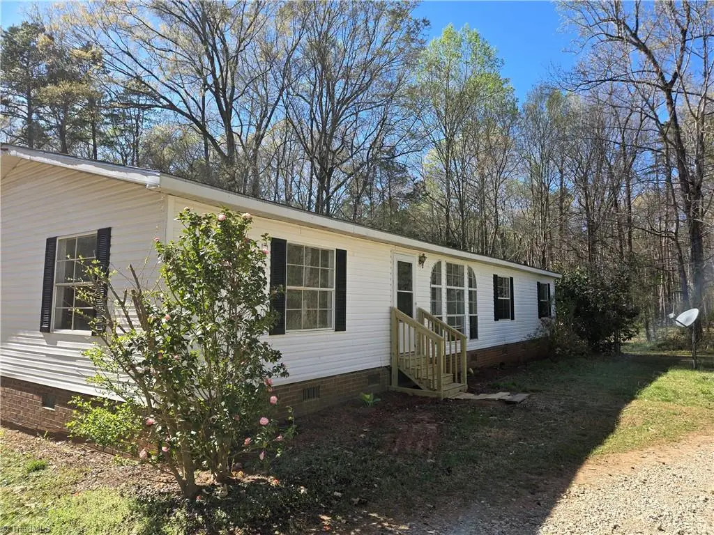 901 George Roberson Lane, Graham, NC 27253 - #1