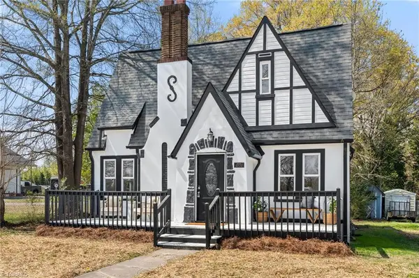 4 Elliott Drive, Thomasville, NC 27360