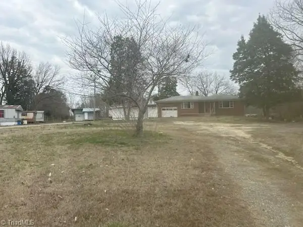 2140 W Us Highway 64, Lexington, NC 27295