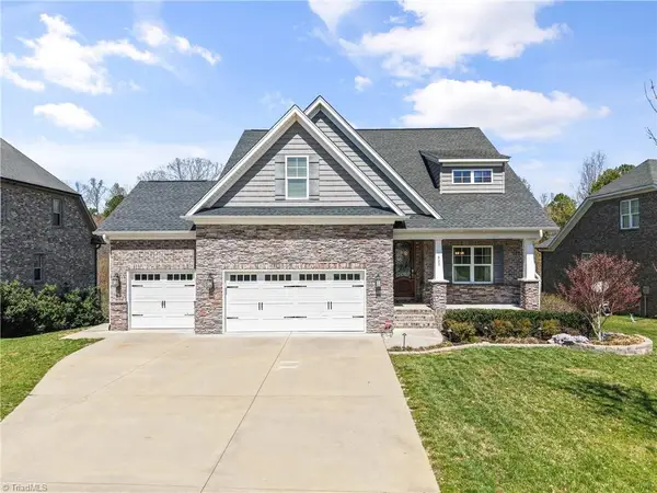 633 Ryder Cup Lane, Clemmons, NC 27012