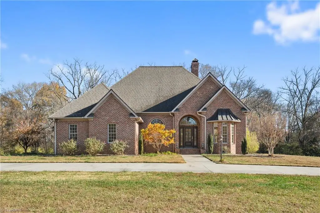 375 Howardtown Circle, Mocksville, NC 27028 - #1