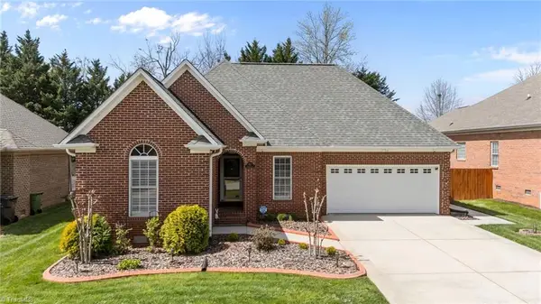 663 Dobson Court, Kernersville, NC 27284