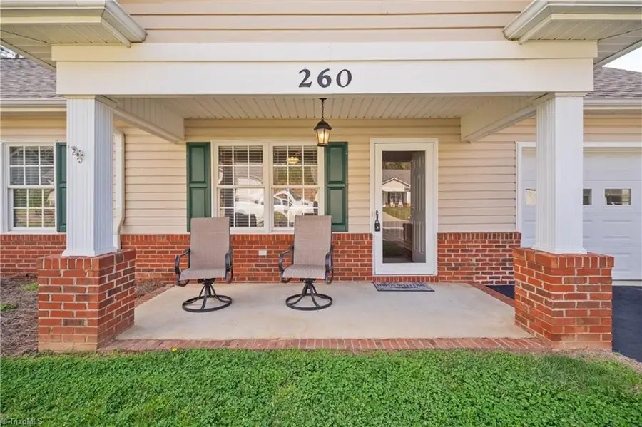 260 S Boyles Street, Pilot Mountain, NC 27041 - #3