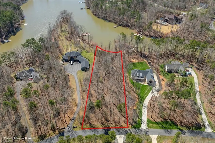 337 Starboard Reach, Lexington, NC 27292 - #3