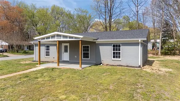 1 Godwin Court, Greensboro, NC 27405