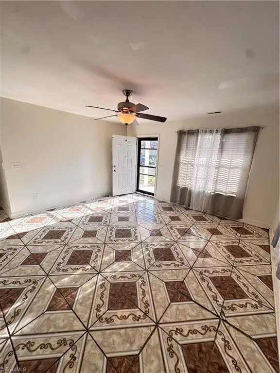 1609 Sunrise Valley Drive, Greensboro, NC 27405 - #3