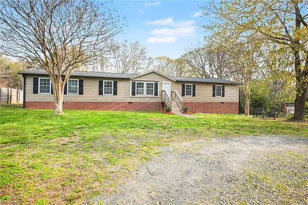 4022 Plum Tree Road, Climax, NC 27233