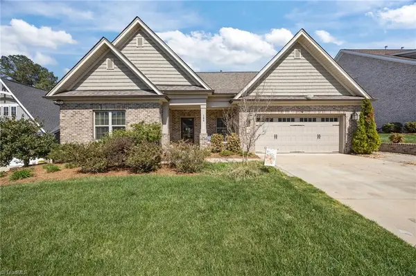 188 Quail Run Drive, Clemmons, NC 27012