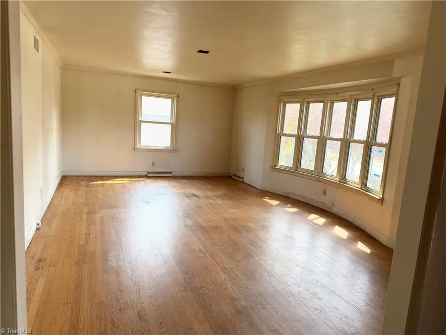 2914 Cornwallis Drive W, Greensboro, NC 27408 - #3