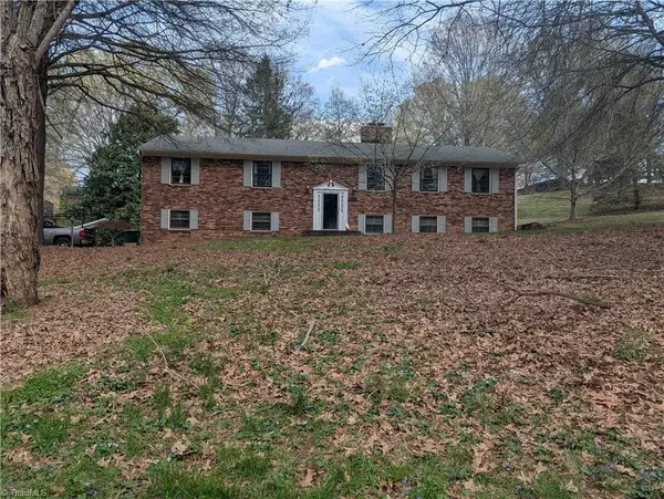 4661 Kinnamon Road, Winston-Salem, NC 27103