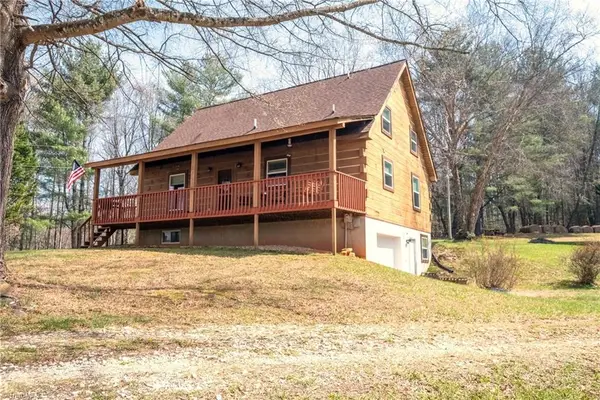 1305 Brim Road, Mount Airy, NC 27030