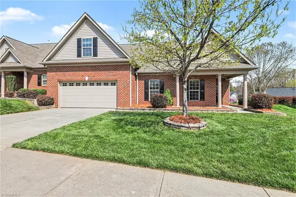 535 Trillium Place Drive, Kernersville, NC 27284