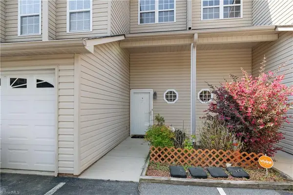 200 Rodelia Street #F, Thomasville, NC 27360