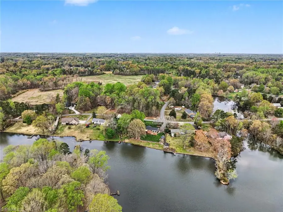 4401 Brookhaven Drive, Greensboro, NC 27406 - #3