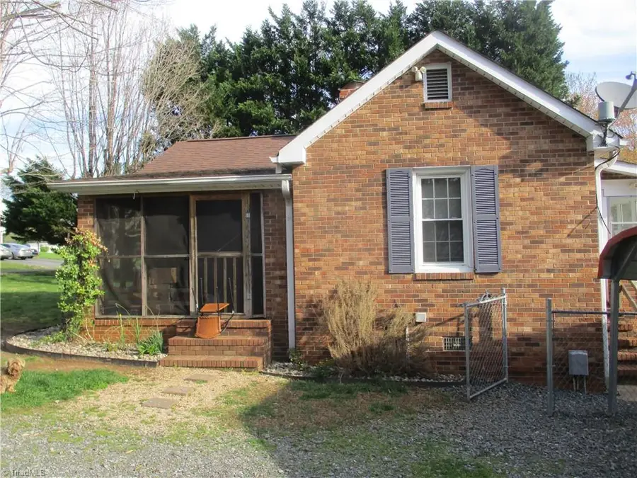 4236 Robertson Drive, Winston Salem, NC 27101 - #3