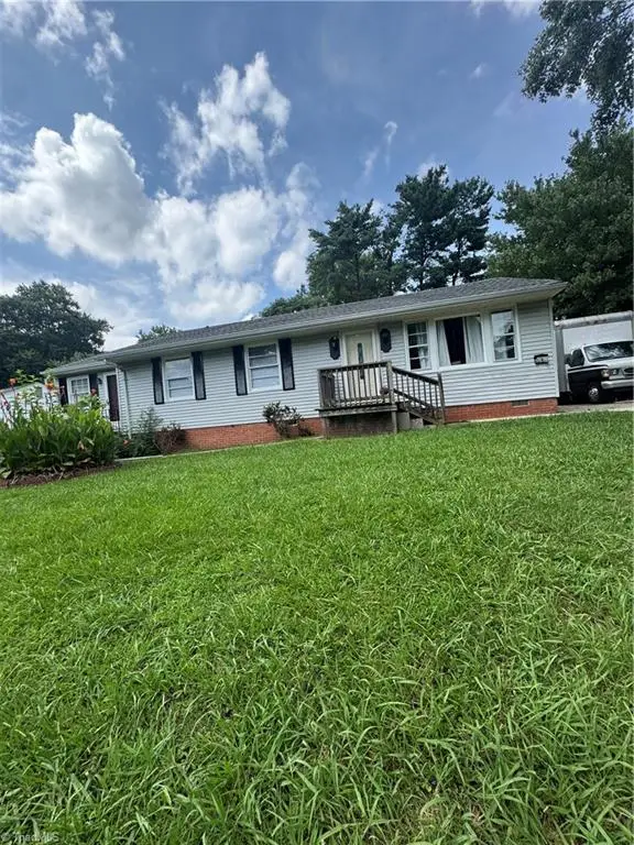 2004 Bailiff Street, Greensboro, NC 27403 - #1