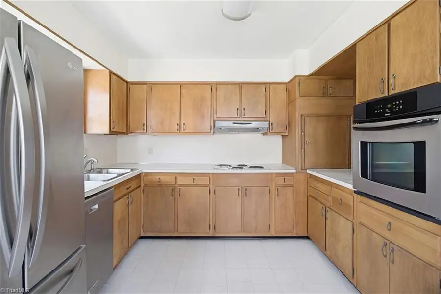 3605 Birchwood Lane, Greensboro, NC 27410 - #2