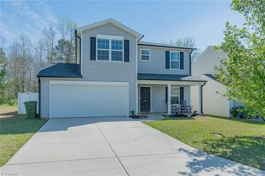 501 Caden Village Circle, Lexington, NC 27295 - #2