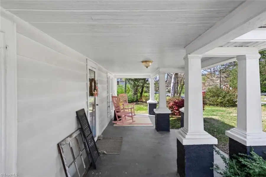 507 Columbia Avenue, Ramseur, NC 27316 - #2