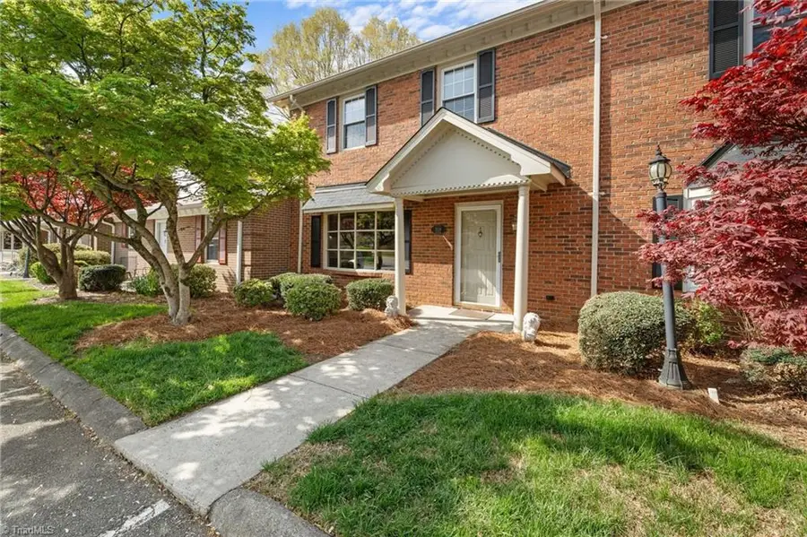 3118 Burke Mill Court, Winston Salem, NC 27103 - #3