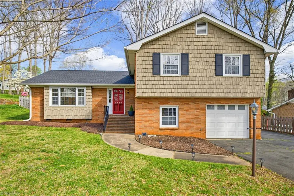 2122 Leeds Lane, Winston Salem, NC 27103 - #1