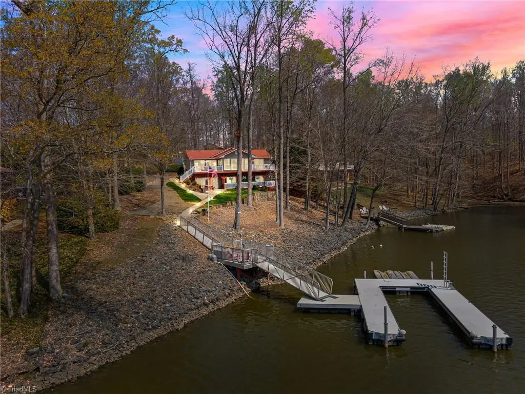 435 Lake Drive, Lexington, NC 27292 - #1