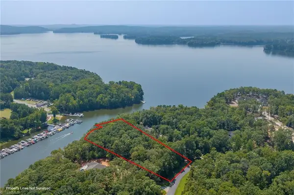1047 Starboard Reach, Lexington, NC 27292