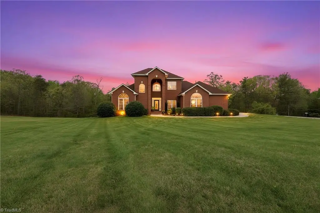 48 Oakdale Drive, Taylorsville, NC 28681 - #1