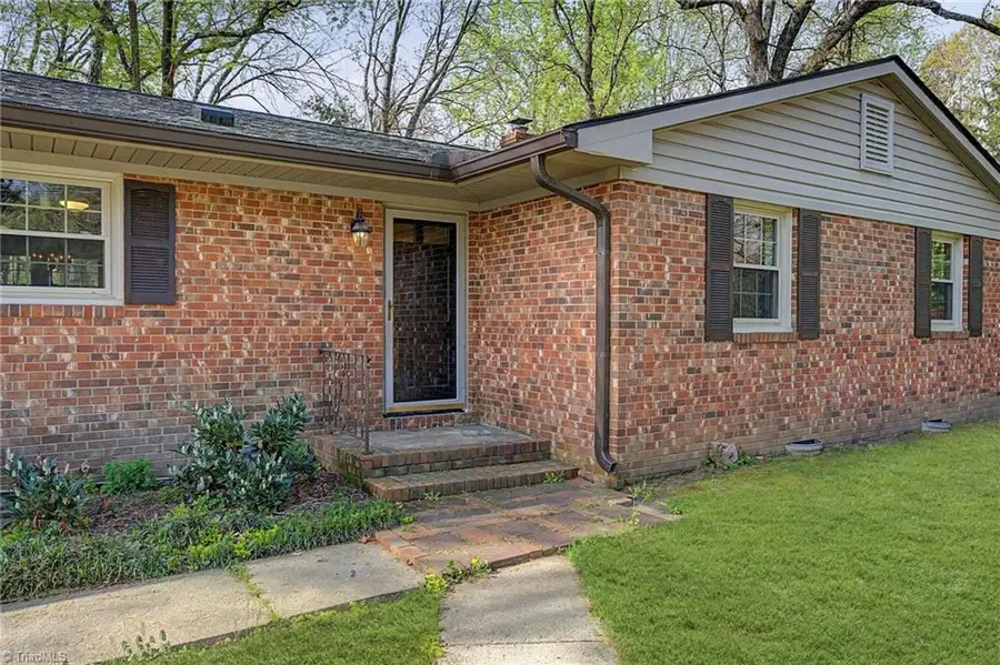 1205 Robin Hood Road, High Point, NC 27262 - #2