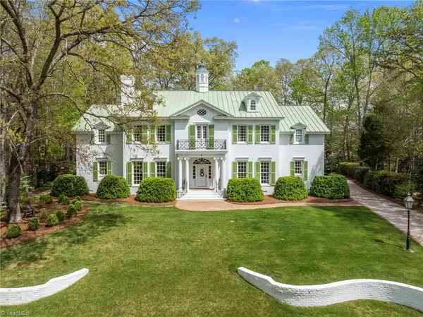 1 Captains Point, Greensboro, NC 27455