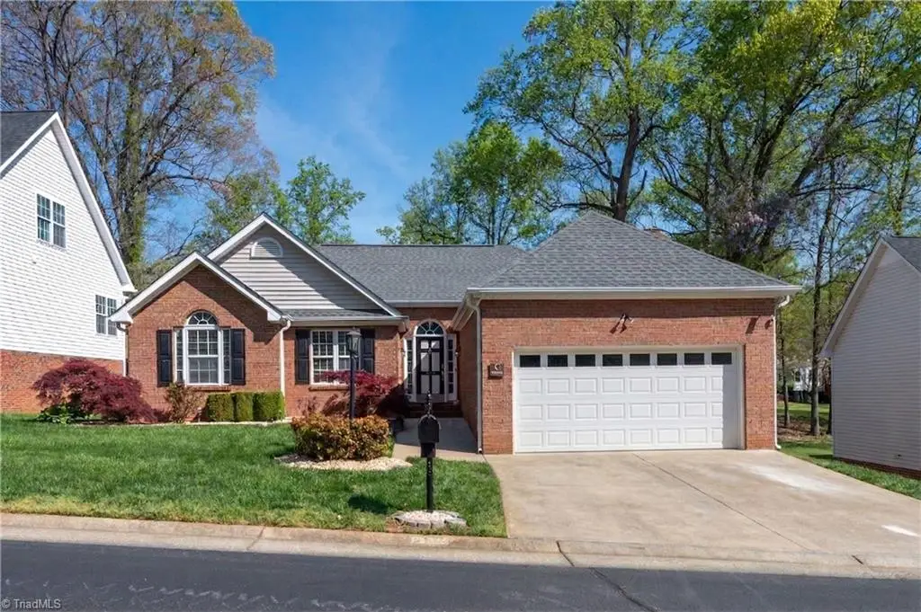 5125 Old Plantation Circle, Winston Salem, NC 27104 - #1