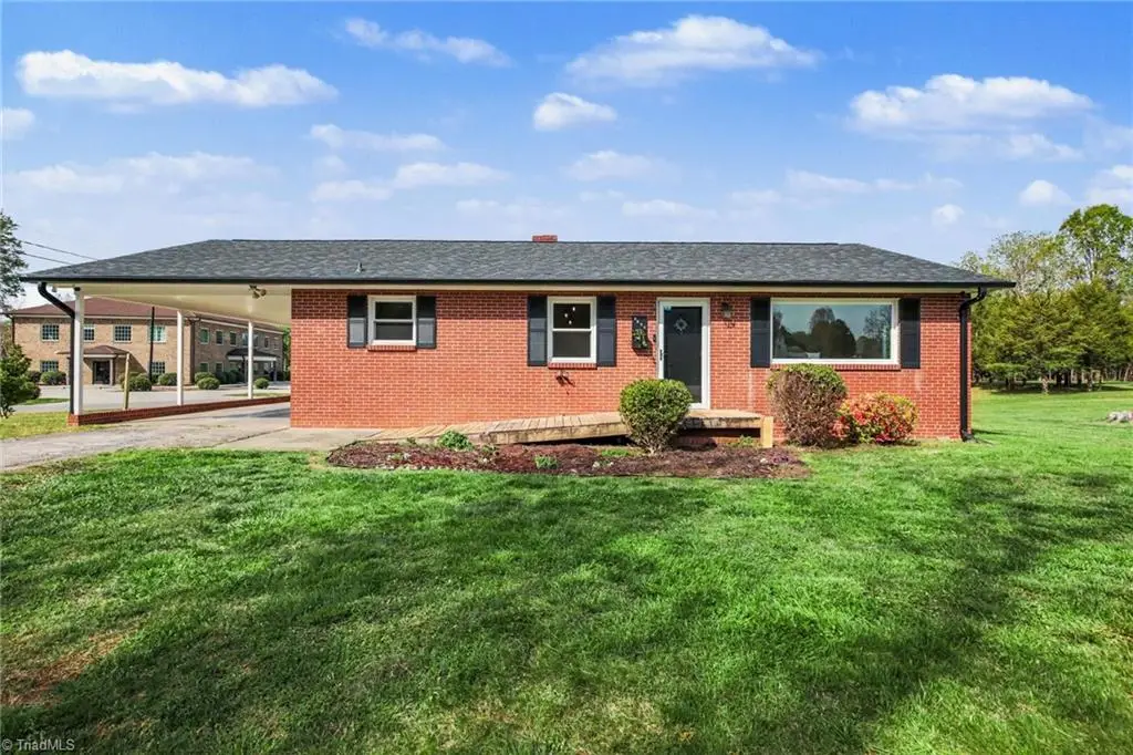 3875 Littlebrook Drive, Clemmons, NC 27012 - #1