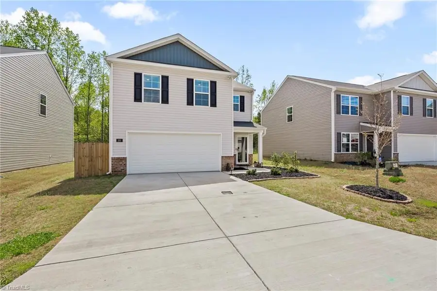 166 Carriage Cove Circle, Mocksville, NC 27028 - #2