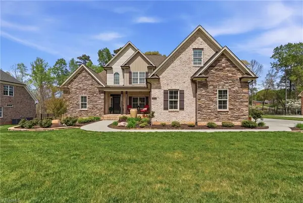 187 Pipers Ridge East E, Winston-Salem, NC 27127