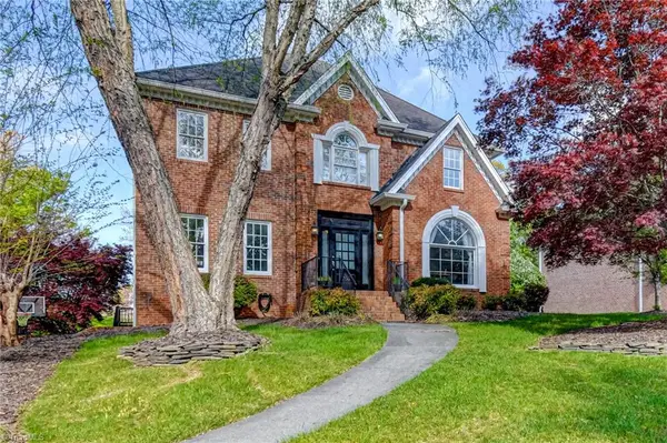 1752 Curraghmore Road, Clemmons, NC 27012