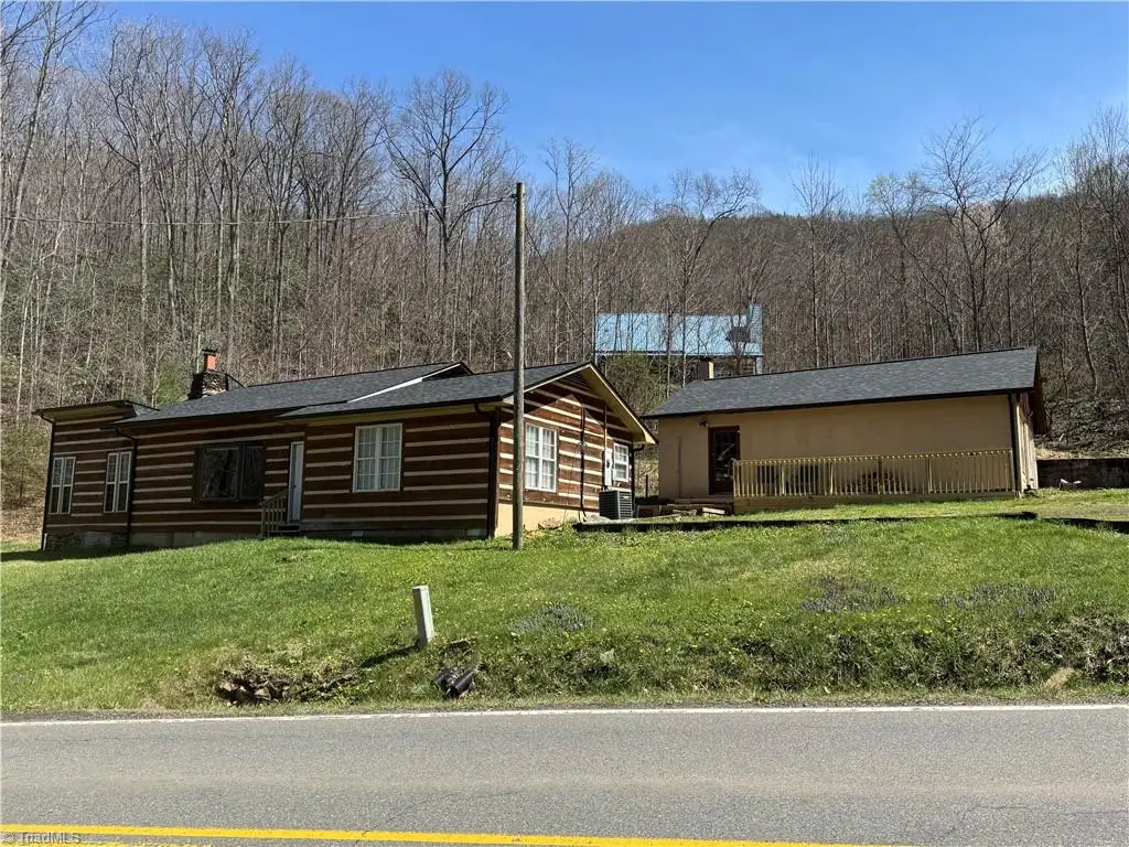 2292 Old Highway 16, Jefferson, NC 28694 - #1