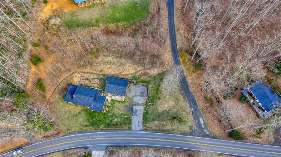 2292 Old Highway 16, Jefferson, NC 28694 - #3