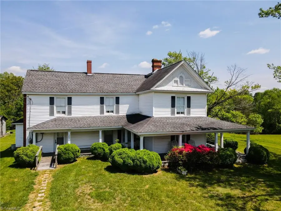 193 Owens Lane, Westfield, NC 27053 - #2