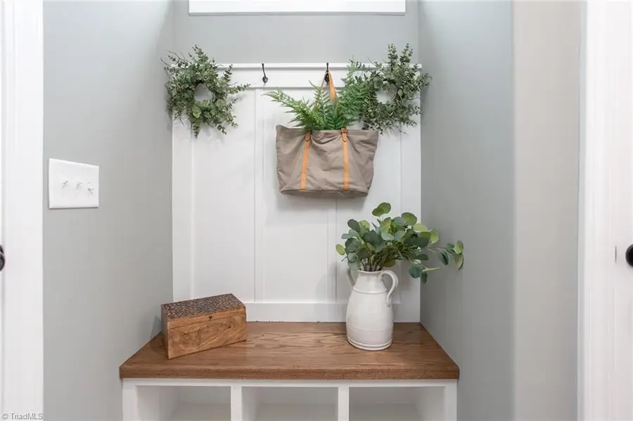 2200 Delaine Point, High Point, NC 27265 - #2