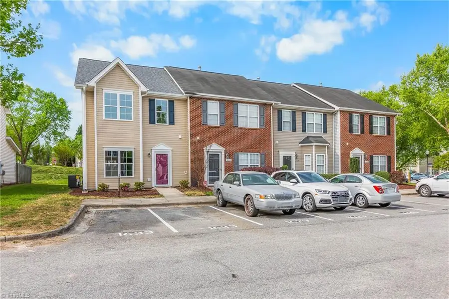 1633 Olivers Crossing Circle, Winston Salem, NC 27127 - #2
