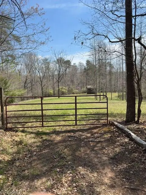 00 Seven Island Road, Danbury, NC 27016