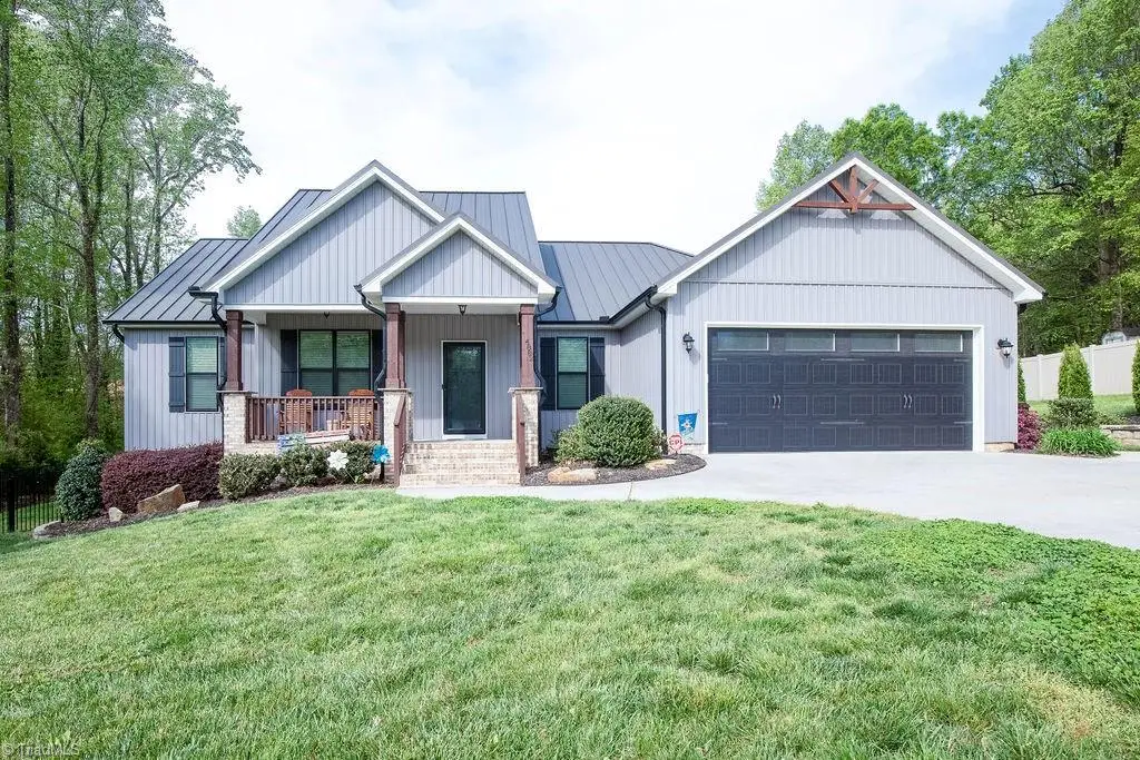 4882 Colonial Circle, Trinity, NC 27370 - #1