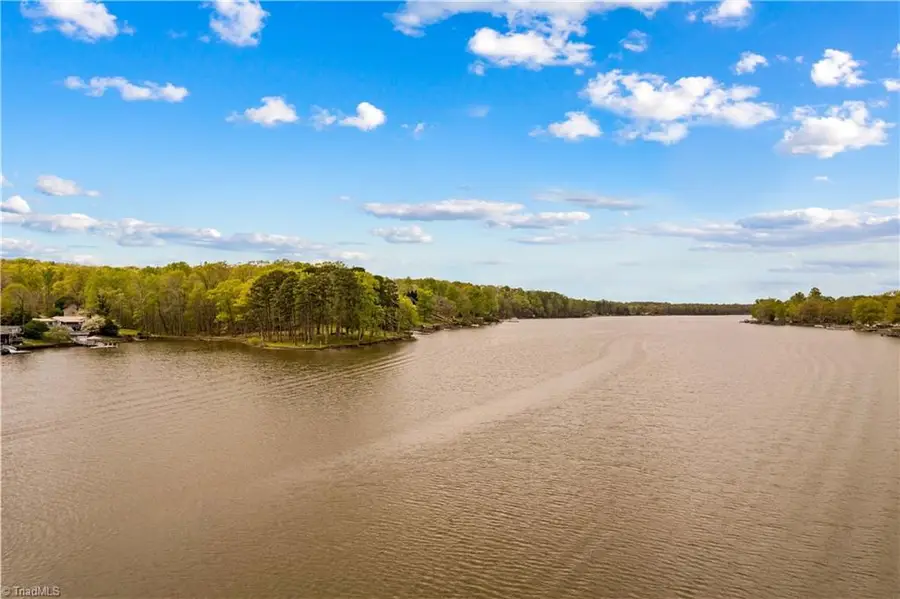 570 Lake Drive 9, Lexington, NC 27292 - #2