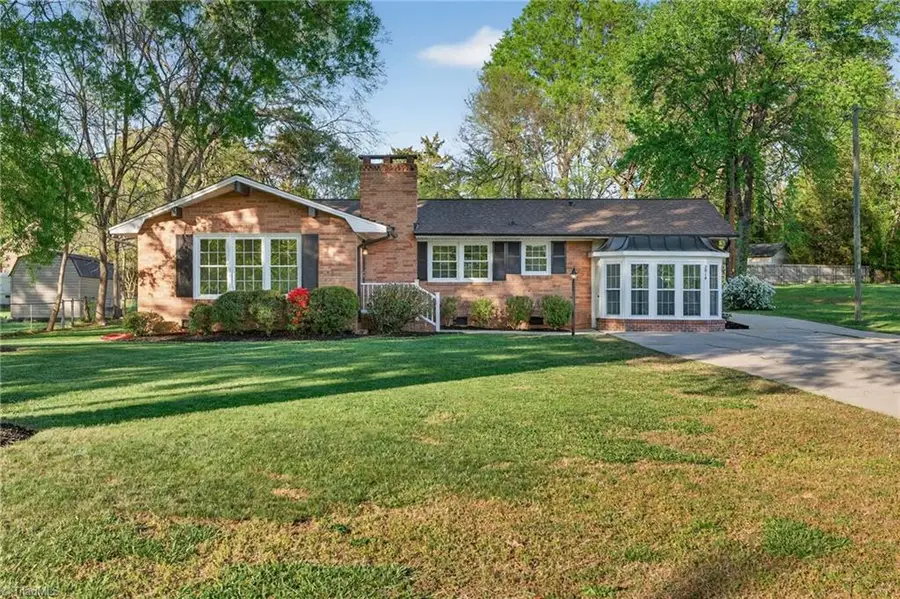 2914 Ardmore Street, Burlington, NC 27215 - #3