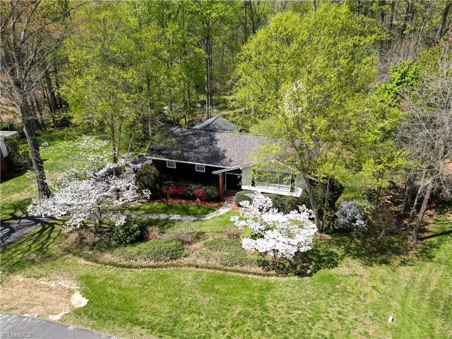 128 Burnley Lane, Mount Airy, NC 27030 - #3