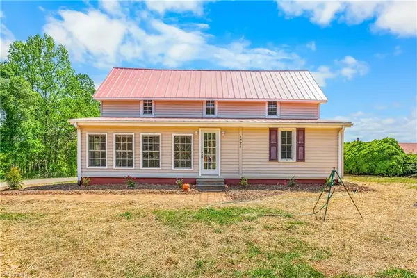 1721 Garner Road, Yadkinville, NC 27055