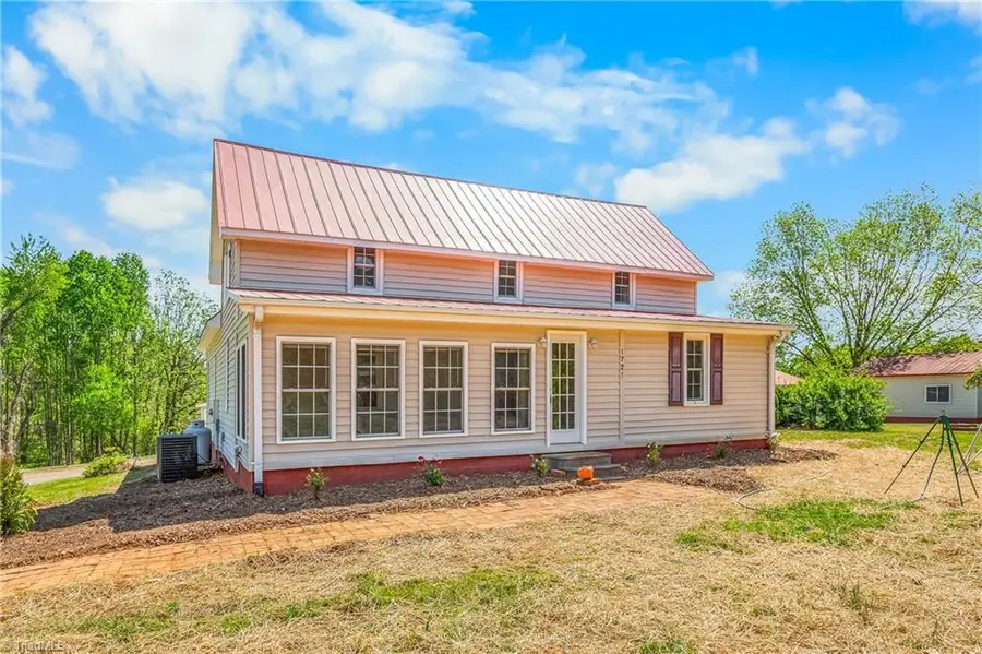 1721 Garner Road, Yadkinville, NC 27055 - #2