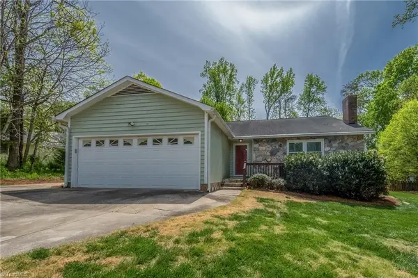 5744 Windworth Drive, Winston-Salem, NC 27106