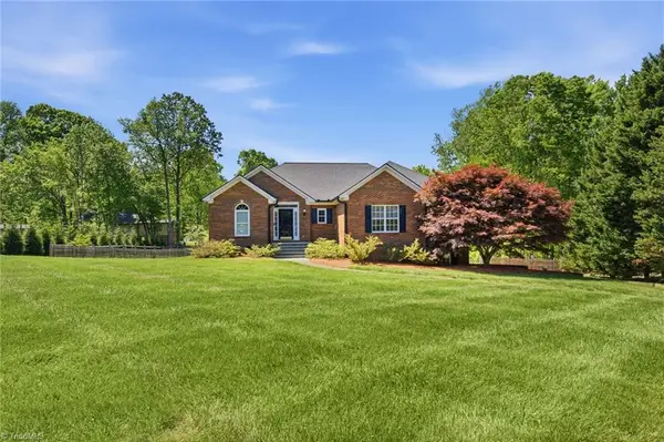 4505 Eden Terrace Drive, Kernersville, NC 27284