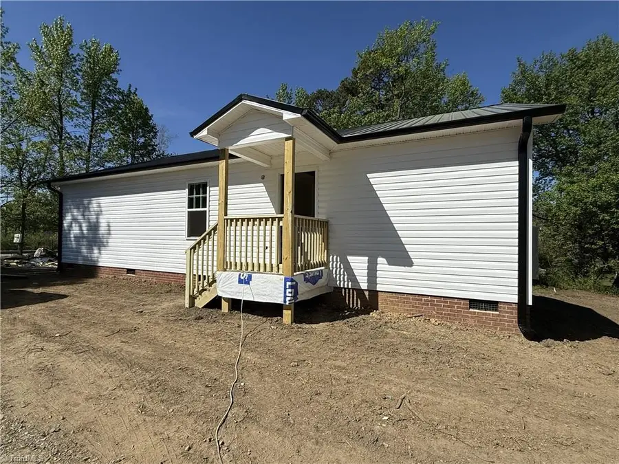 219 Tower Road, Thomasville, NC 27360 - #3